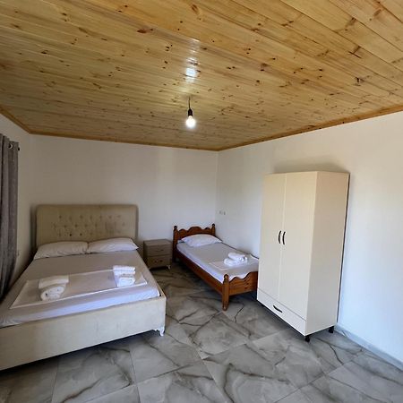 Oni Apartments Ksamil Exterior photo