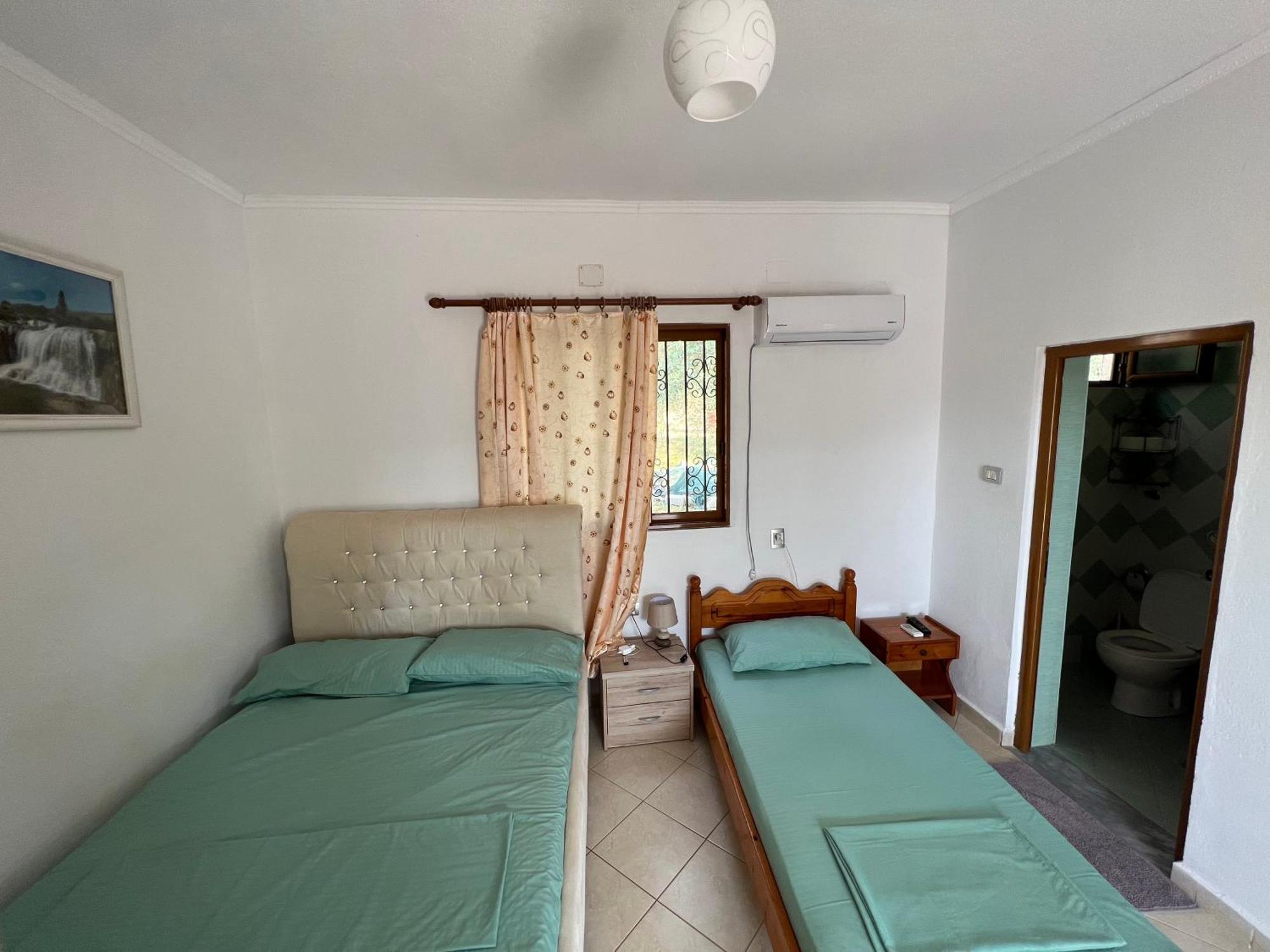 Oni Apartments Ksamil Exterior photo
