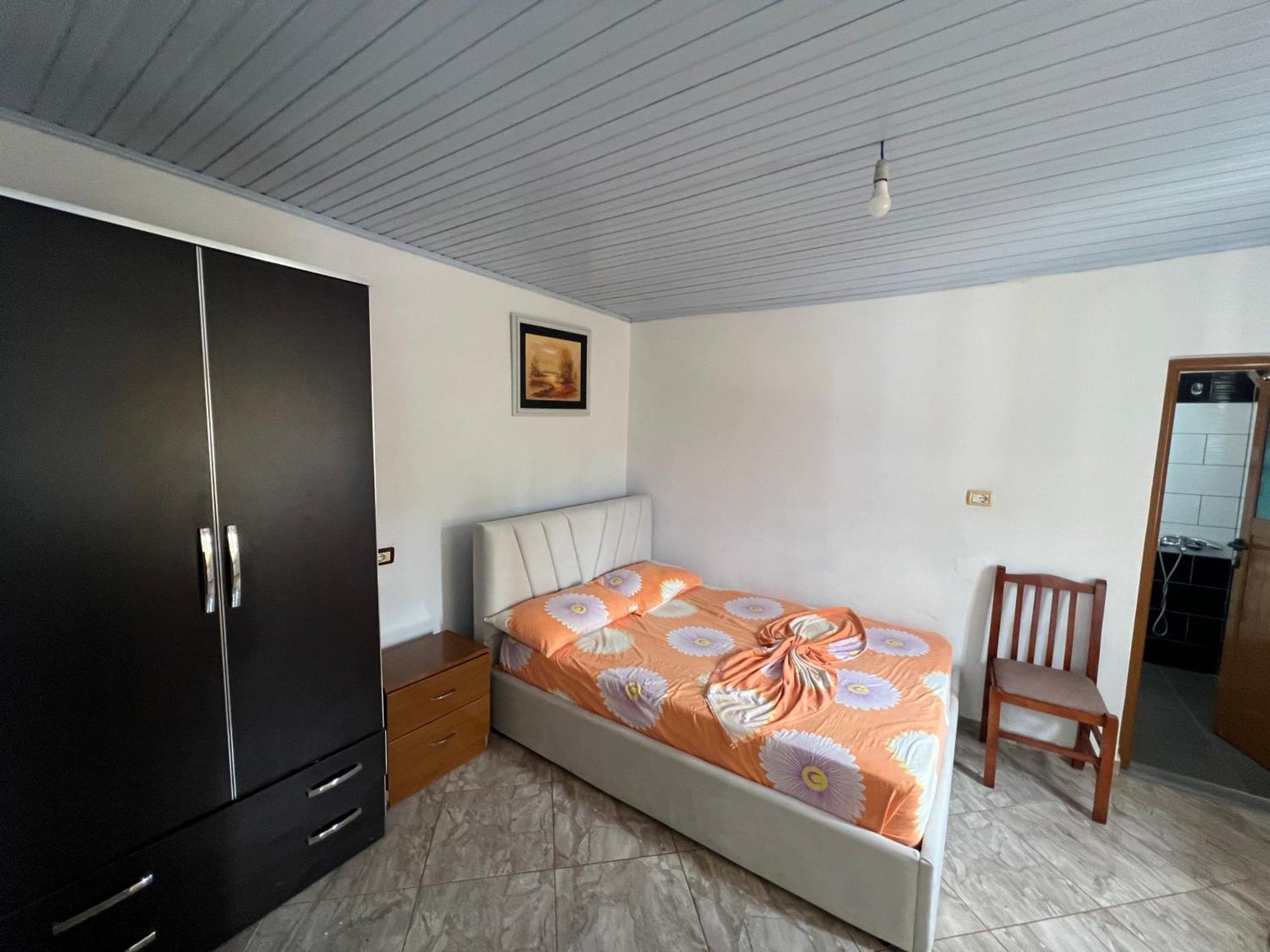 Oni Apartments Ksamil Exterior photo