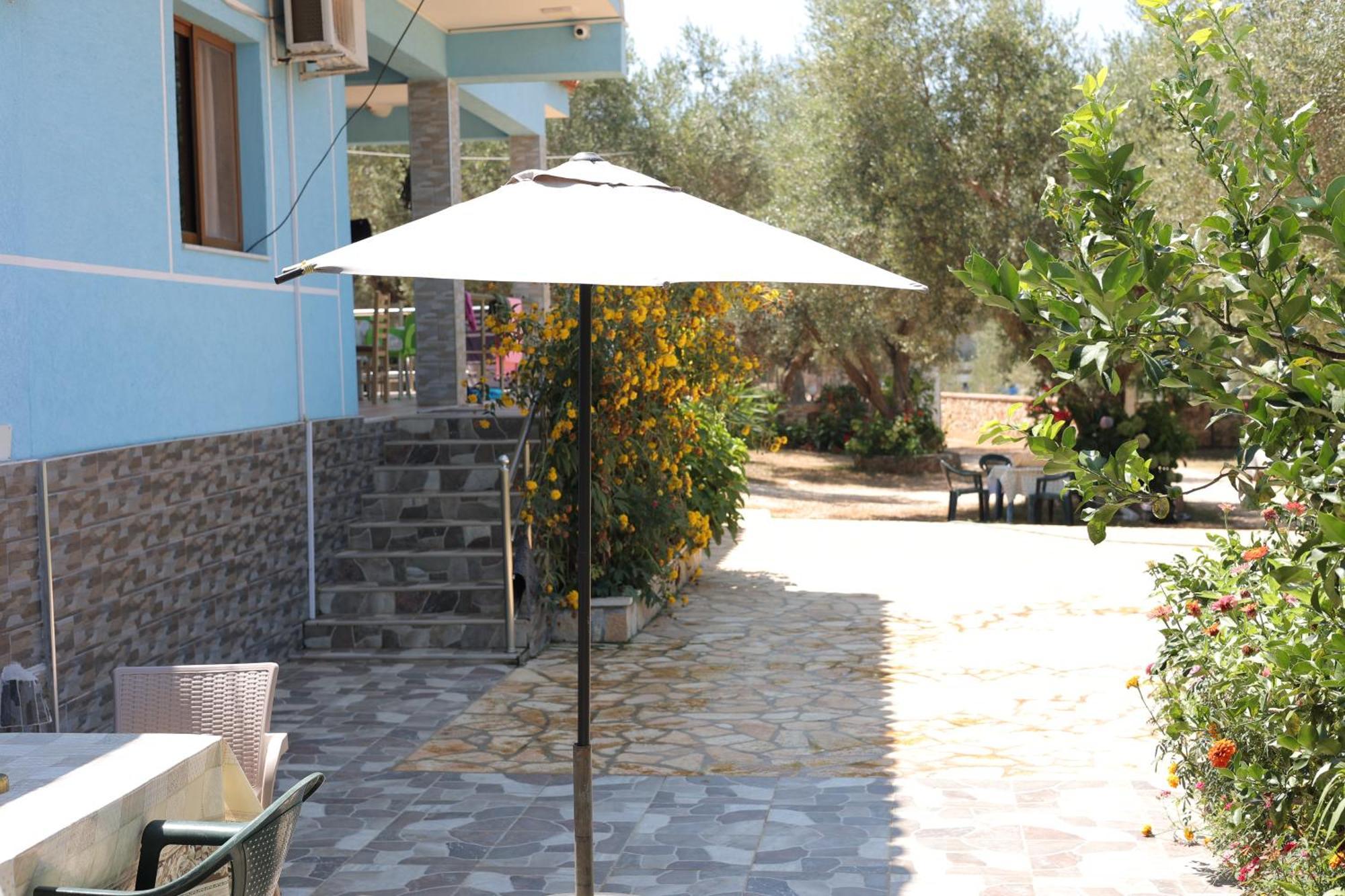 Oni Apartments Ksamil Exterior photo