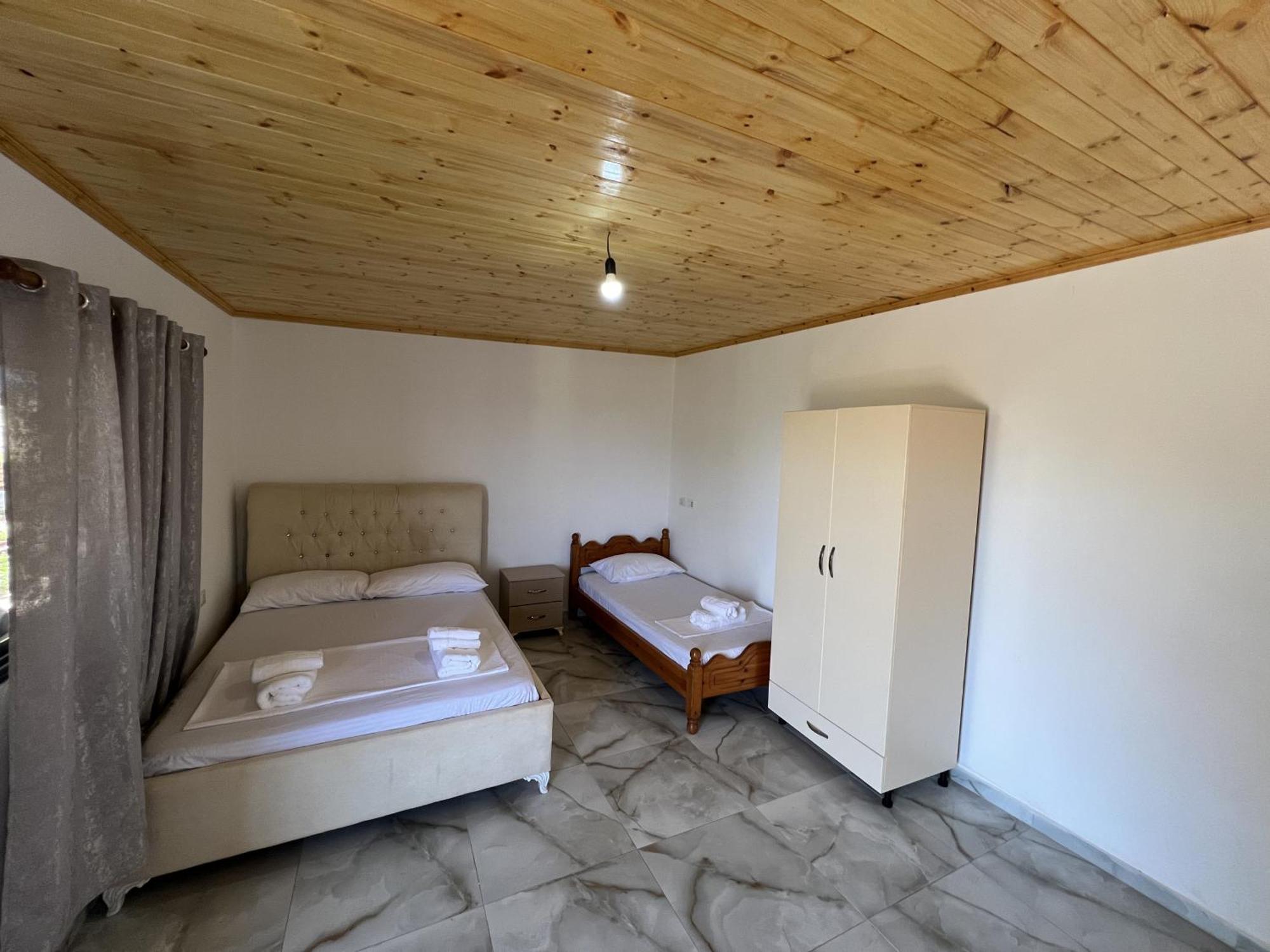 Oni Apartments Ksamil Exterior photo